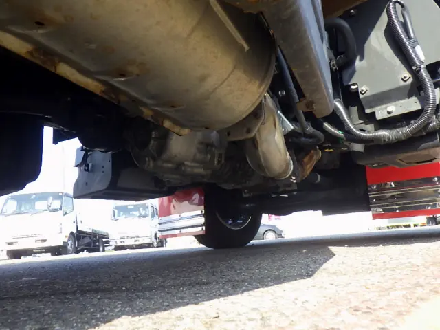 いすゞ エルフ 2RG-NHS88A(4WD)の写真35