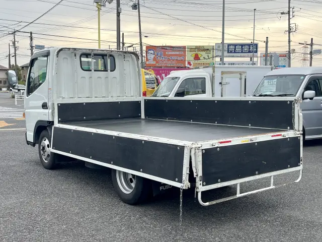 三菱 キャンター 2TG-FBA00(2WD)の写真7