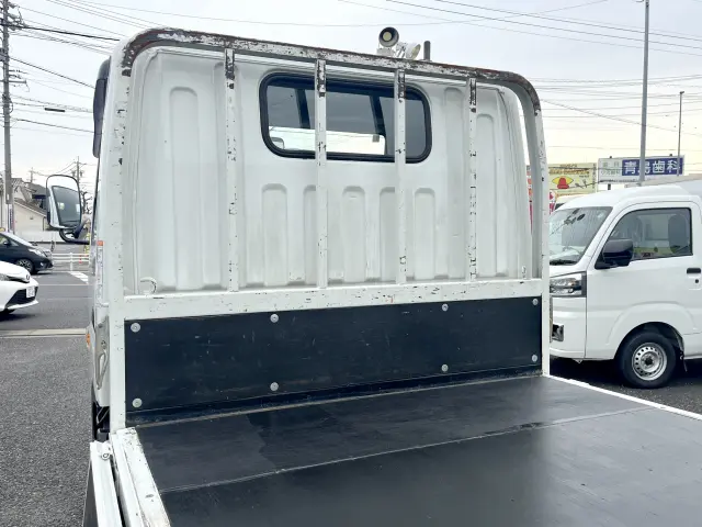 三菱 キャンター 2TG-FBA00(2WD)の写真11