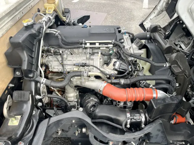 三菱 キャンター 2TG-FBA00(2WD)の写真29