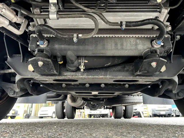 三菱 キャンター 2TG-FBA00(2WD)の写真31