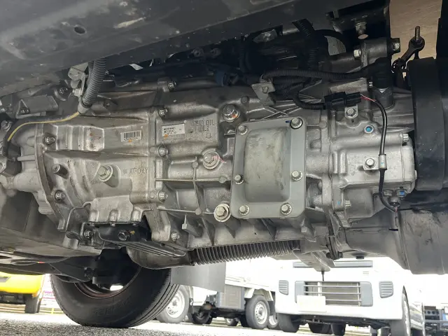 三菱 キャンター 2TG-FBA00(2WD)の写真34