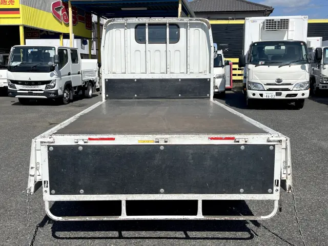 三菱 キャンター 2TG-FBA00(2WD)の写真8