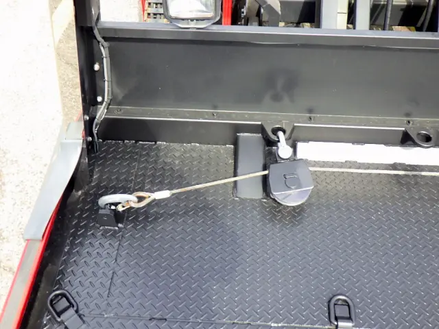 三菱 キャンター 2PG-FEB80(2WD)の写真9