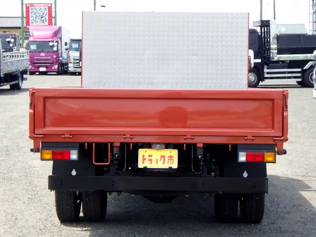 三菱 キャンター 2RG-FEB80(2WD)の写真6