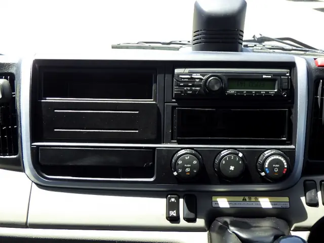 三菱 キャンター 2RG-FEB80(2WD)の写真12