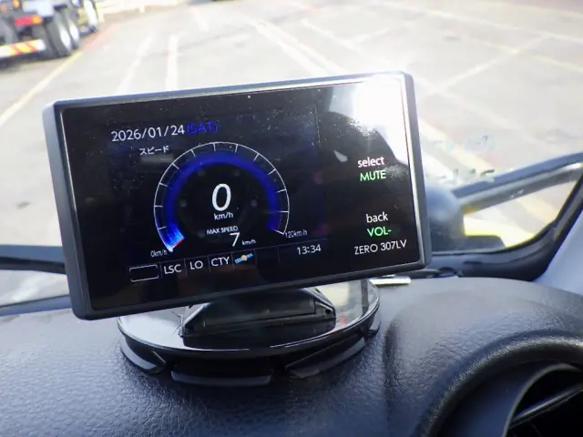 三菱 キャンター 2PG-FEB80(2WD)の写真15