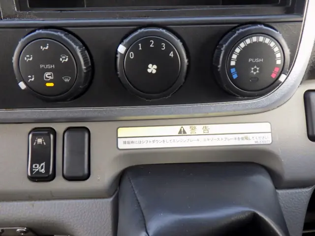 三菱 キャンター 2PG-FEB80(2WD)の写真18