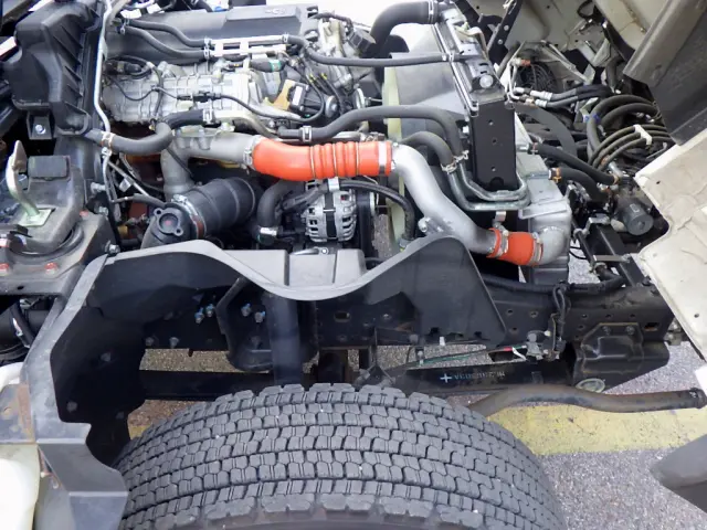 三菱 キャンター 2PG-FEB80(2WD)の写真28