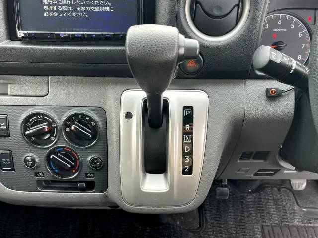 日産 キャラバン CBA-KS2E26(2WD)の写真20