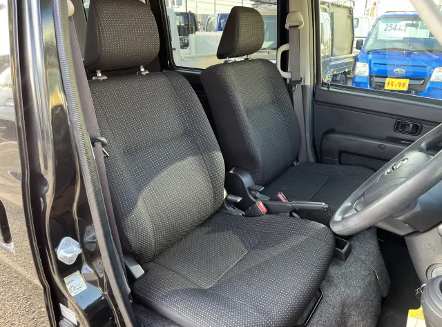 ダイハツ ハイゼットバン EBD-S321Vの写真16