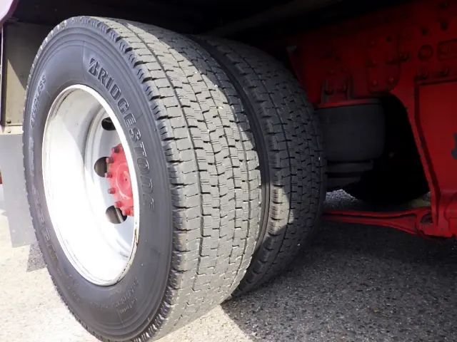 ＵＤ クオン 2PG-CG5CA(8x4)の写真21