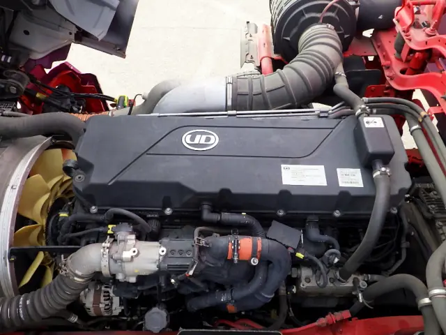 ＵＤ クオン 2PG-CG5CA(8x4)の写真23