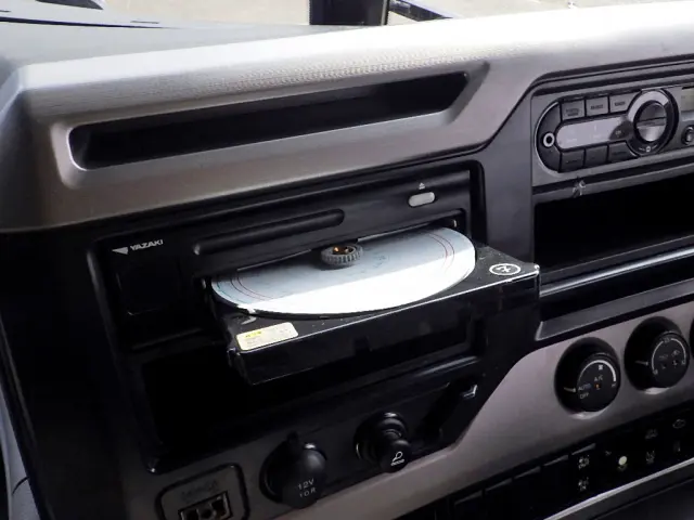 ＵＤ クオン 2PG-CG5CA(8x4)の写真43