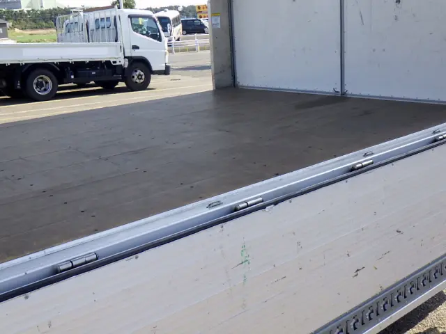 日野 レンジャー 2PG-FD7ABG(2WD)の写真7