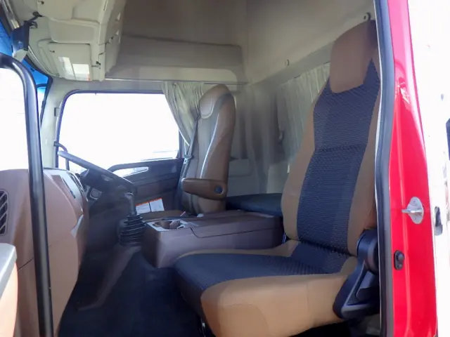 日野 レンジャー 2PG-FD7ABG(2WD)の写真11