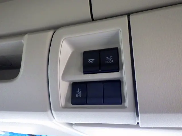 日野 レンジャー 2PG-FD7ABG(2WD)の写真24