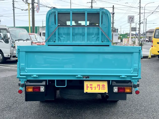 トヨタ ダイナ 3BF-TRY230(2WD)の写真5