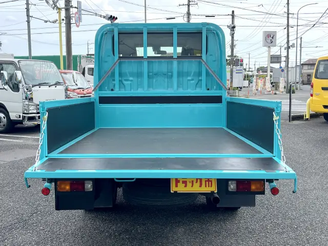 トヨタ ダイナ 3BF-TRY230(2WD)の写真6