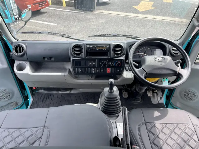 トヨタ ダイナ 3BF-TRY230(2WD)の写真12