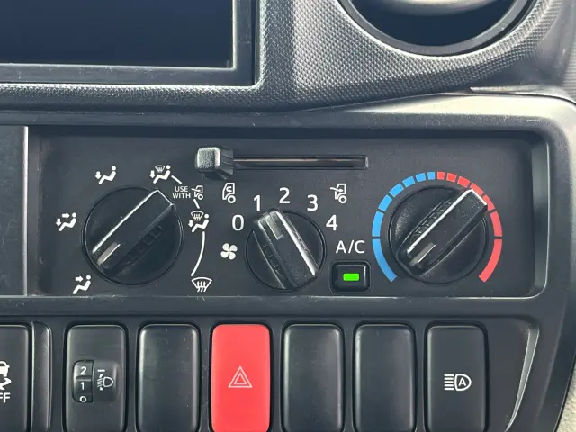 トヨタ ダイナ 3BF-TRY230(2WD)の写真19