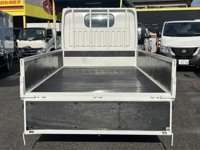 三菱 キャンターガッツ TKG-BSZ2F24(2WD)の写真6