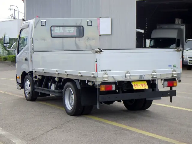 トヨタ ダイナ TKG-XZU700(2WD)の写真9