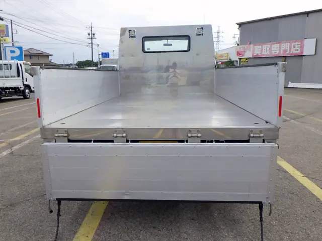 トヨタ ダイナ TKG-XZU700(2WD)の写真10