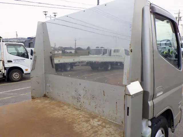 三菱 キャンター TPG-FBA60(2WD)の写真10