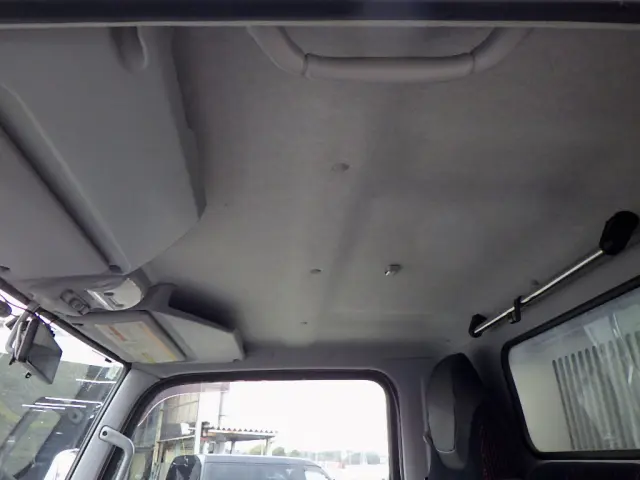 三菱 キャンター TPG-FBA60(2WD)の写真20