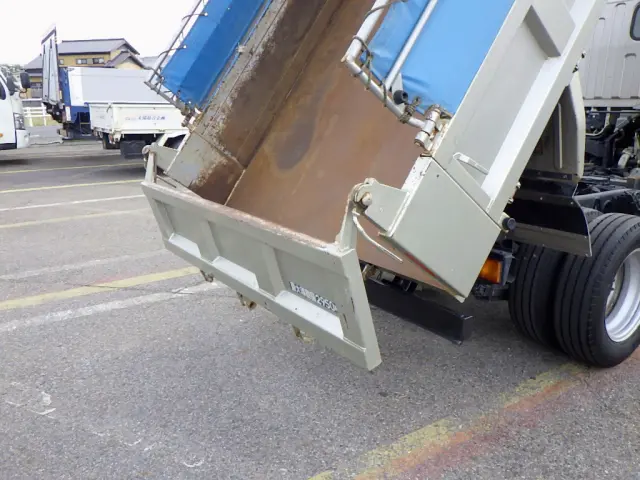 三菱 キャンター TPG-FBA60(2WD)の写真31