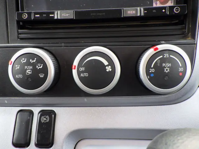 三菱 キャンター TPG-FBA60(2WD)の写真48