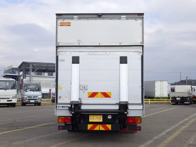 日野 レンジャー TKG-FD7JJAG(2WD)の写真6
