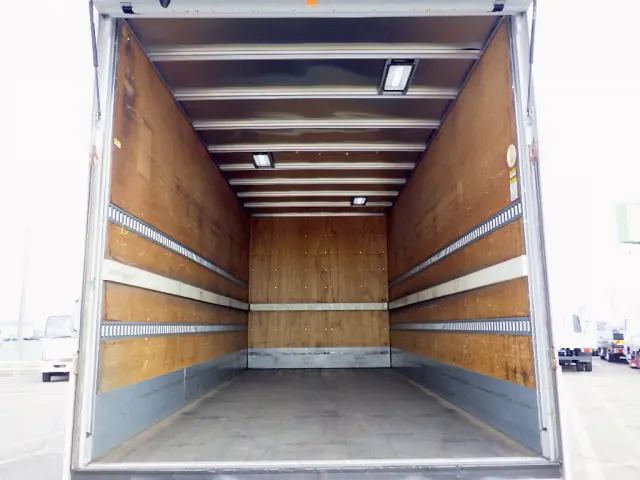 日野 レンジャー TKG-FD7JJAG(2WD)の写真7