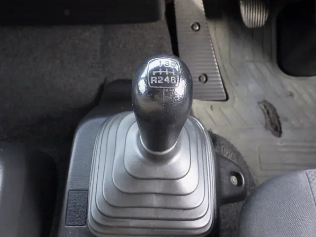 日野 レンジャー TKG-FD7JJAG(2WD)の写真12