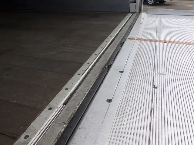 日野 レンジャー TKG-FD7JJAG(2WD)の写真30