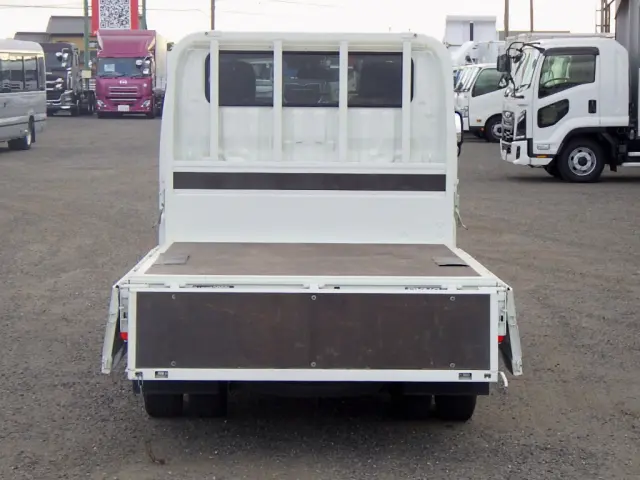 トヨタ ダイナ 2RG-XZU605(2WD)の写真7