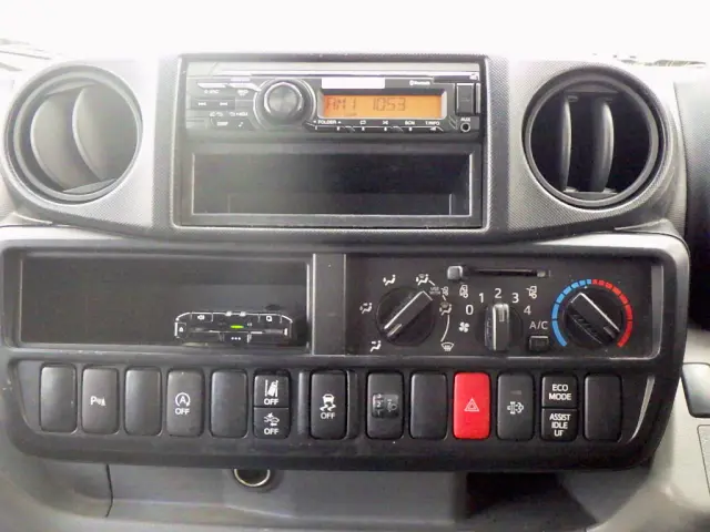 トヨタ ダイナ 2RG-XZU605(2WD)の写真15