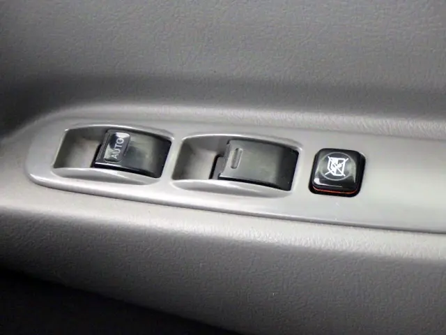 日野 デュトロ TKG-XZU722M(2WD)の写真20