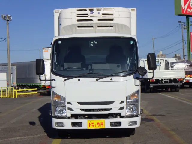 いすゞ エルフ TRG-NLR85AN(2WD)の写真3