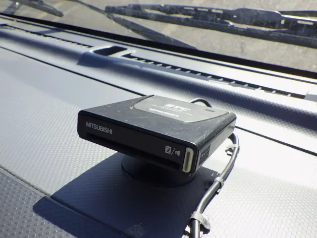 いすゞ エルフ TRG-NLR85AN(2WD)の写真48