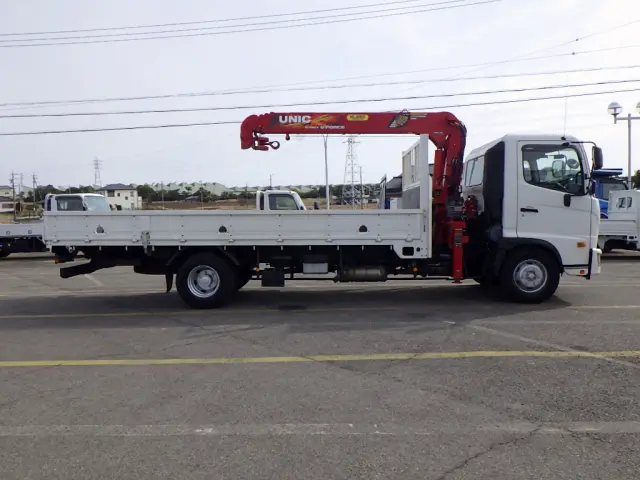 日野 レンジャー 2KG-FC2ABA(2WD)の写真5