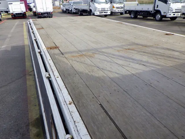 日野 レンジャー 2KG-FC2ABA(2WD)の写真9