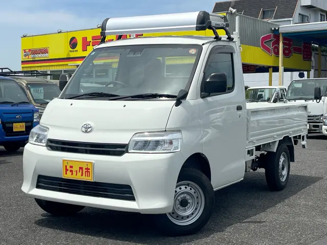 トヨタ タウンエーストラック 5BF-S403U(2WD)の写真1
