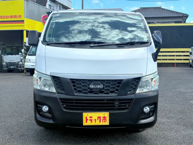いすゞ コモ CBF-JVR2E26(2WD)の写真2
