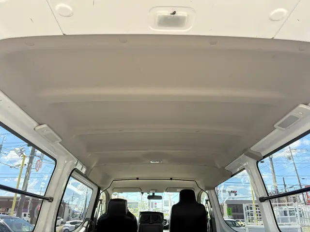 いすゞ コモ CBF-JVR2E26(2WD)の写真11