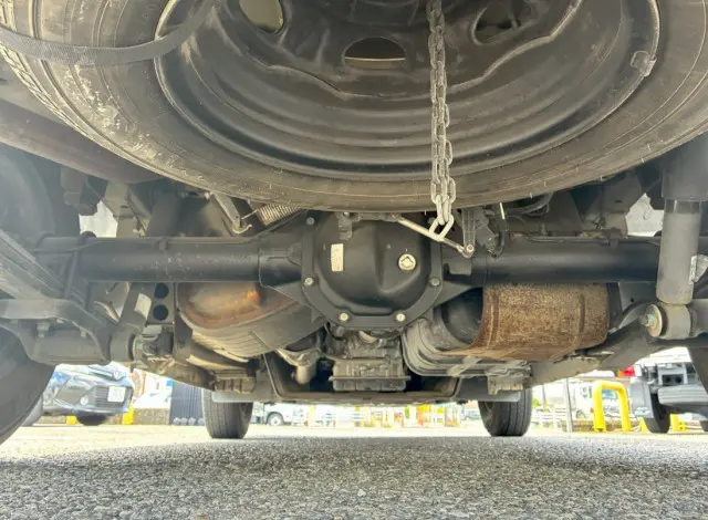いすゞ コモ CBF-JVR2E26(2WD)の写真34