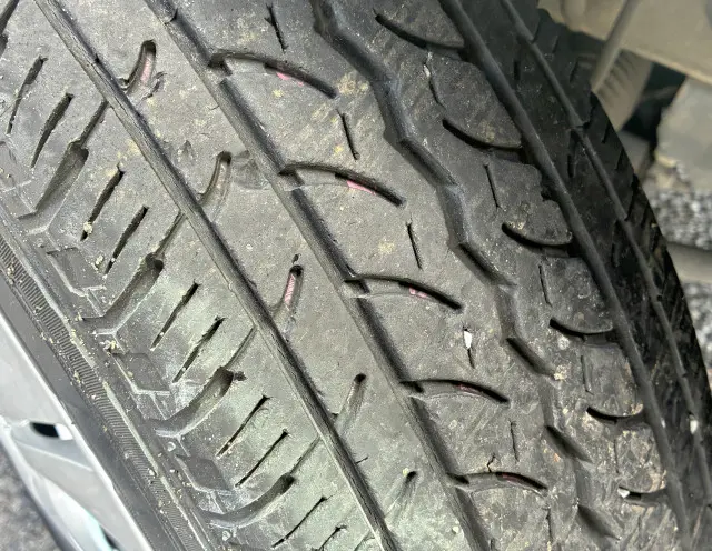 いすゞ コモ CBF-JVR2E26(2WD)の写真37
