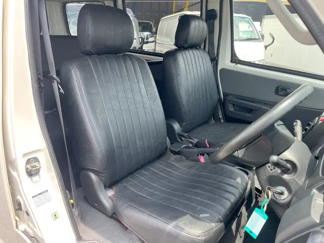 トヨタ タウンエースバン DBF-S402M(2WD)の写真11