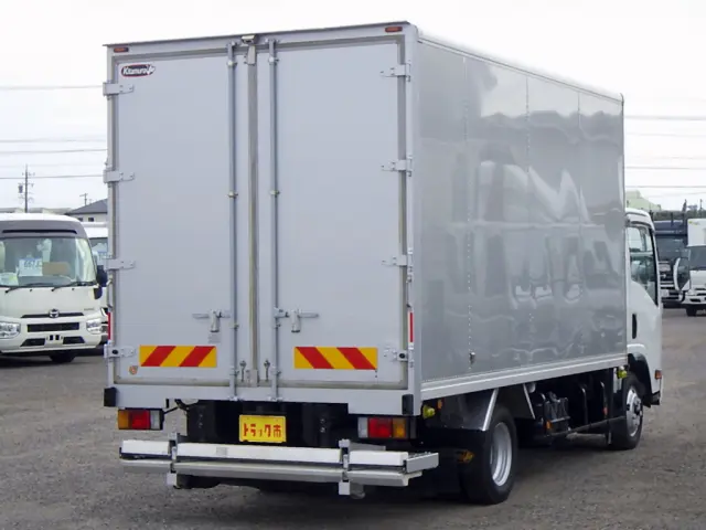 いすゞ エルフ TRG-NPR85AR(2WD)の写真6